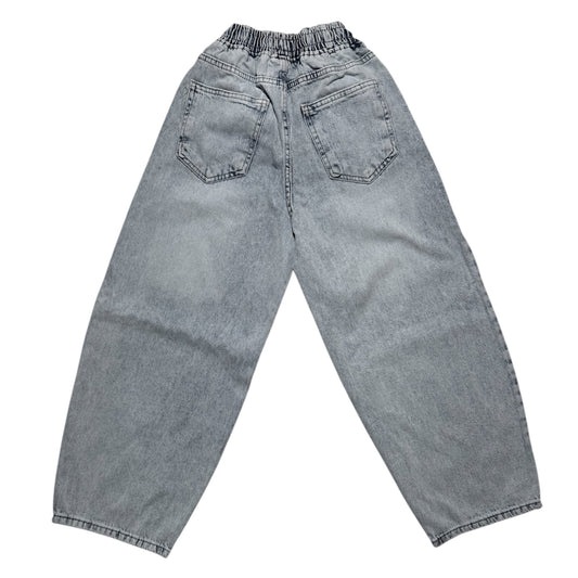 Jasne jeansy baggy chłopięce – gumka w pasie, luźny krój